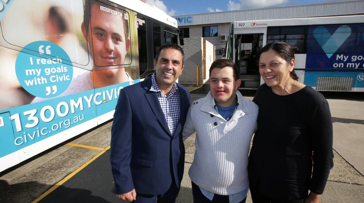 Big picture: Sutherland Shire Mayor Carmelo Pesce with Stephen and Annie Doyle Civic CEO .Picture John Veage