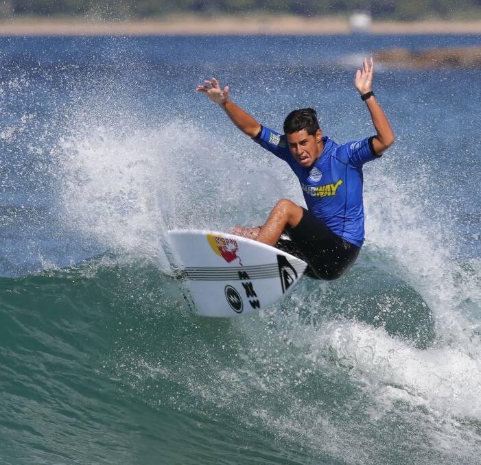 On top: Kiwi Kehu Butler took the win over Australian Sandon Whittaker in the men's while Macy Callaghan took down Kobie Enright in the final woman's Subway® Surf Series Pro Junior for 2016. Picture: John Veage