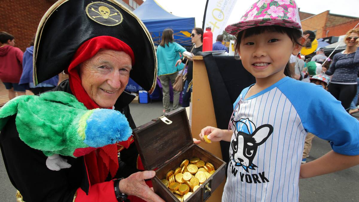 The Oatley Village Festival attracts an estimated 15,000 people, helping Oatley Lions raised more than $35,000 for charity.