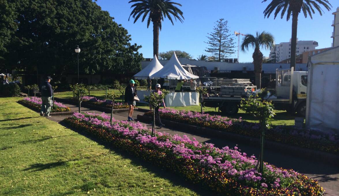 Preparations for the Cronulla Spring Fair in Monro Park on Friday.