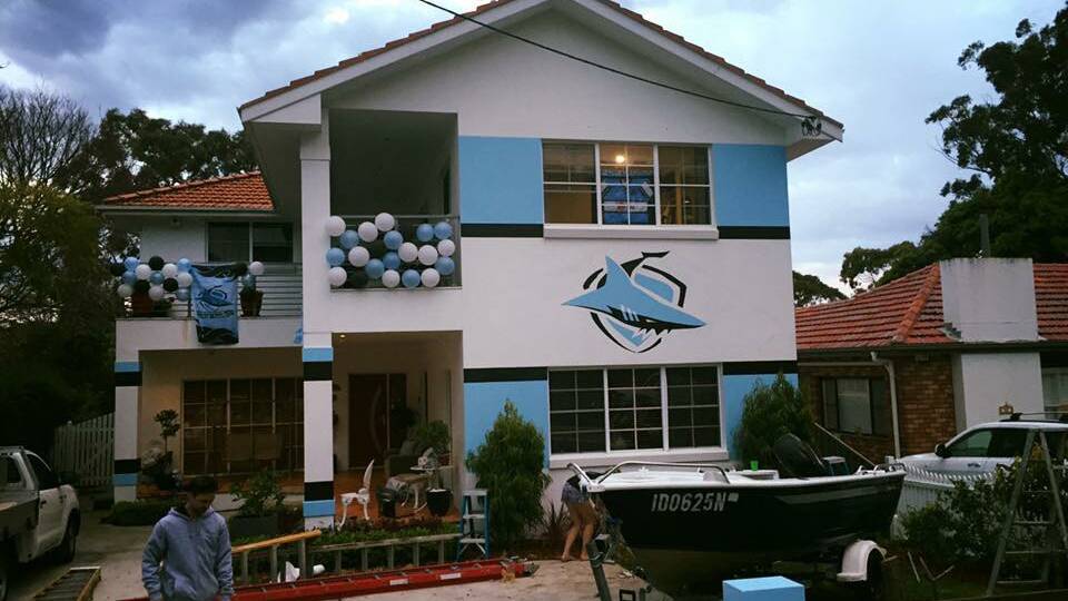 A group of mates repainted this house in Cronulla on Sunday. Picture: Facebook
