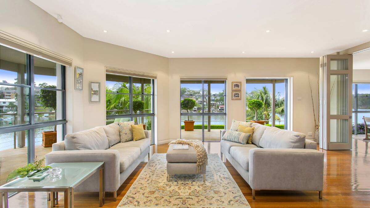ST GEORGE DOMAIN | Prized waterfront estate