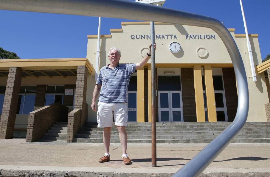 Controversial:  Richard Black fears residents will lose out if a large-scale restaurant goes ahead in Gunnamatta Pavilion. Picture: John Veage
