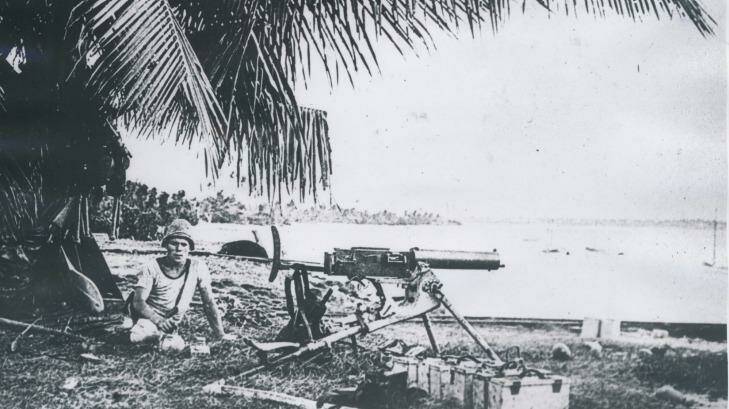 A German sailor from the Emden establishes a machine gun position on the Cocos Islands. Photo: Australian War Memorial