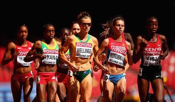 Champion: Eloise Wellings (in sunglasses). Picture: Twitter, Australian Olympic Team @AUSOlympicTeam

