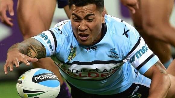 Holmes the hero as Sharks down Titans in golden point thriller