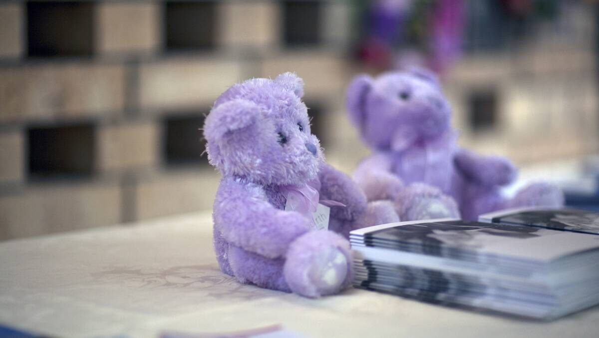 Woronora breaks new ground: Bears are symbols at a Pregnancy and Infant Loss event. 
