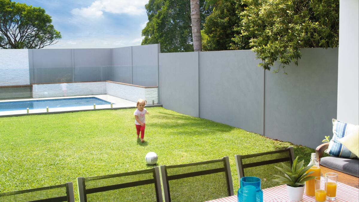GIVEAWAY: Fences that keep out the noise