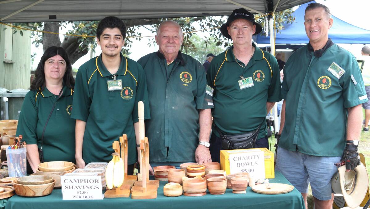  Western Sydney Woodturners from Lalor Park at Back to St Bartholomews Day in Prospect.