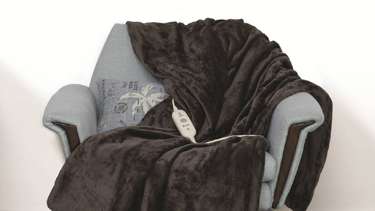 For wintery days spent lazing on the lounge, the Breville Lavish Velvet heated throw is the perfect companion for watching a movie, reading a book or relaxing.