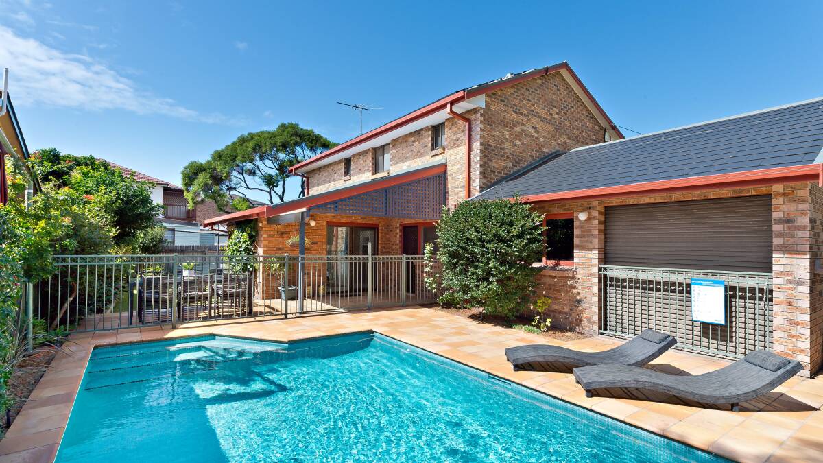 ST GEORGE DOMAIN | Home style, chic pool
