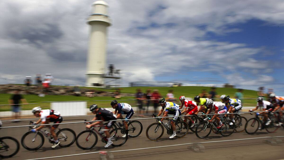 Sundays stage 2 of the NSW Grand Prix held at Wollongong.Picture John Veage
