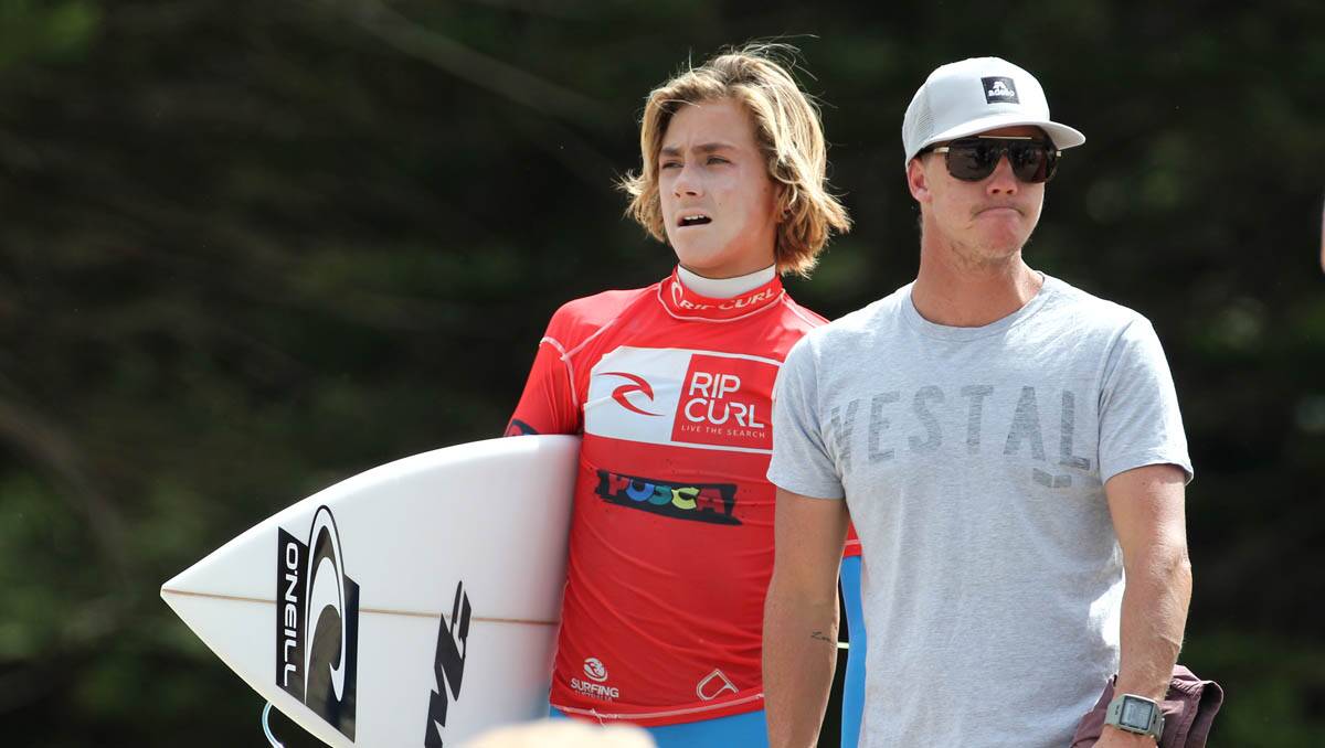 World tour surfer Glenn Hall gives some advice to  Mitch Raymond.  Picture: John Veage