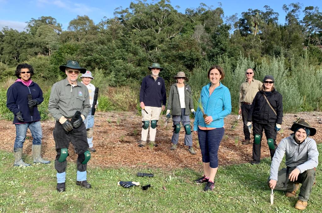 Cr Sandy Grekas (centre) with memers of Oatley Flora and Fauna Conservation Society (OFF) at Moore Reserve, Oatley.