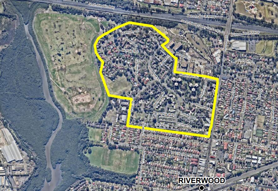  The State Government wants to add another 5,000 apartments and 8000 residents to the old Riverwood housing estate, outlined on the map.