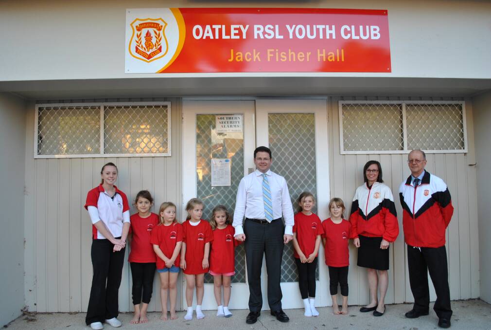 Mark Coure with members of the Oatley RSL Youth Club which received $55,300 for the installation of air-conditioning in both Youth Club venues.