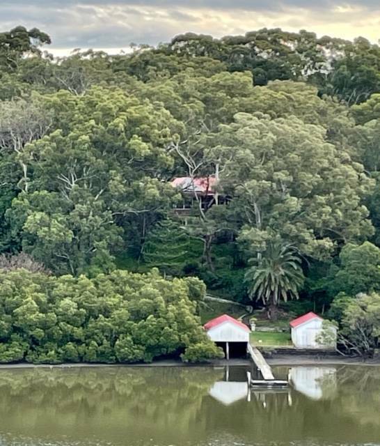 Georges River Council hs fully supported protecting of Glenlee by the future gazettal of a new Interim Heritage Order to be in place on the site for 12 months.