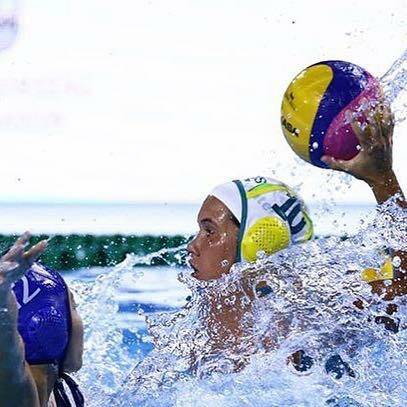 Lena Mihailovic in action for the Stingers. Picture: Water Polo Australia