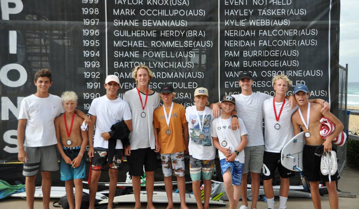Top team: The 10 Cronulla High School surfing students after competing at Surfest. Picture: Supplied