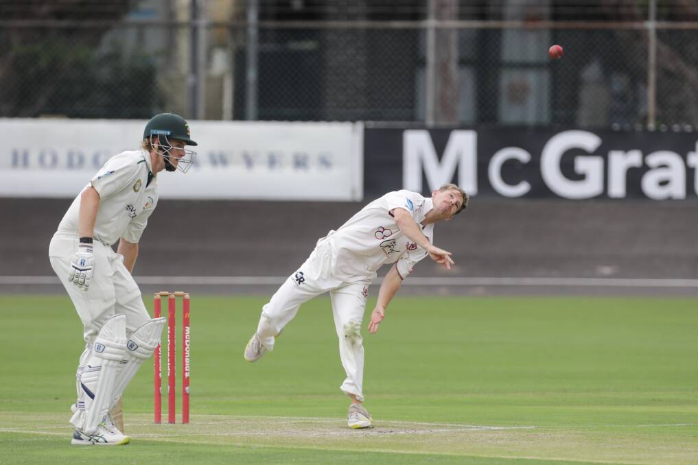Josh Moors' good form continued on Sunday cleaning up the tail with a 3-7 wicket haul in the 10 / 98 route in only 22.2 short overs. Picture John Veage