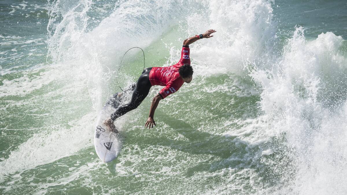 Red hot: Connor O'Leary on his way to fifth place in Portugal Pictures: WSL/Poullenot 