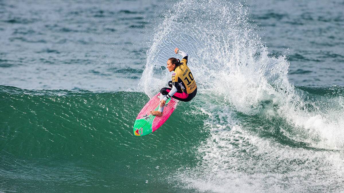 Carissa Moore could leave Europe as World champ.Picture WSL/Masurel