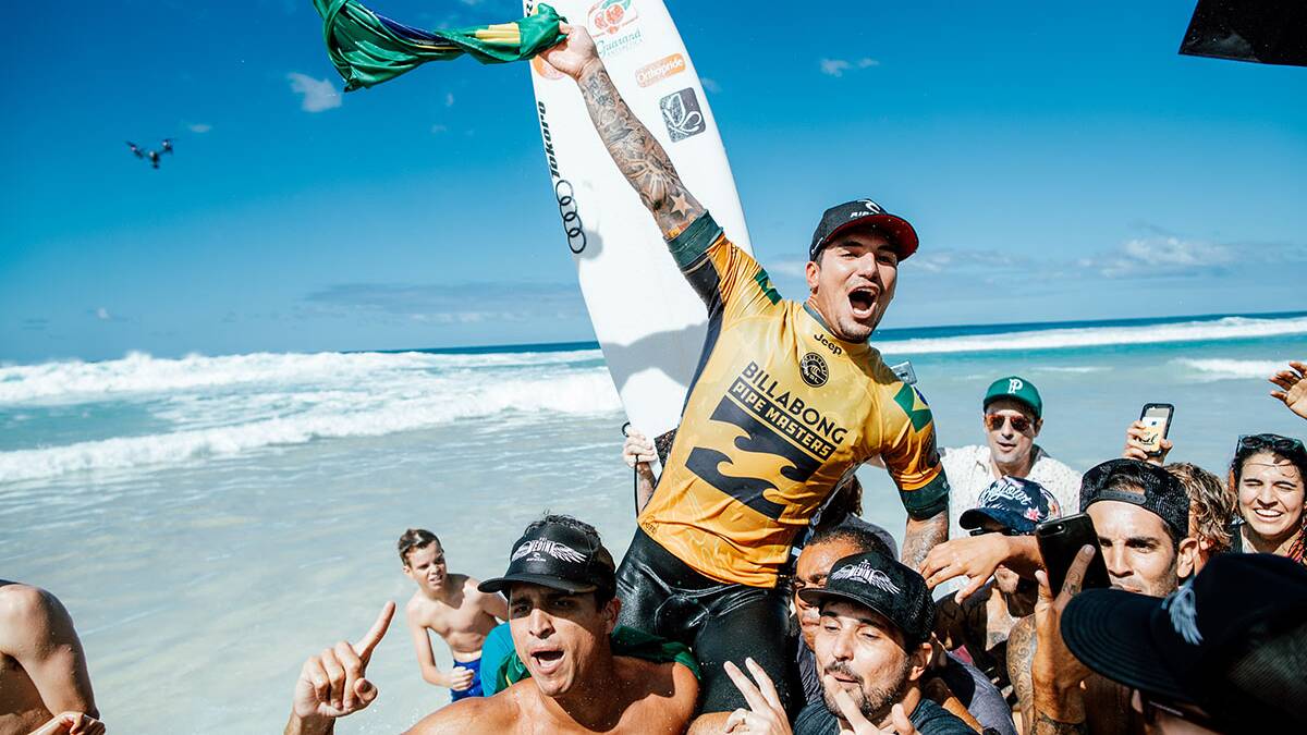 Gabriel Medina secured his second World Title and first Pipe Masters title at the 2018 Billabong Pipe Masters at Pipeline, Oahu, Hawaii.Picture WSL / Sloane