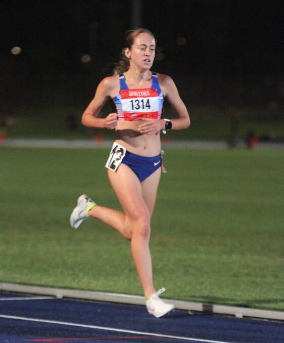 Star: Imogen Stewart broke a 32-year-old record In the girls 15 years 3000m. Picture: David Tarbotton.