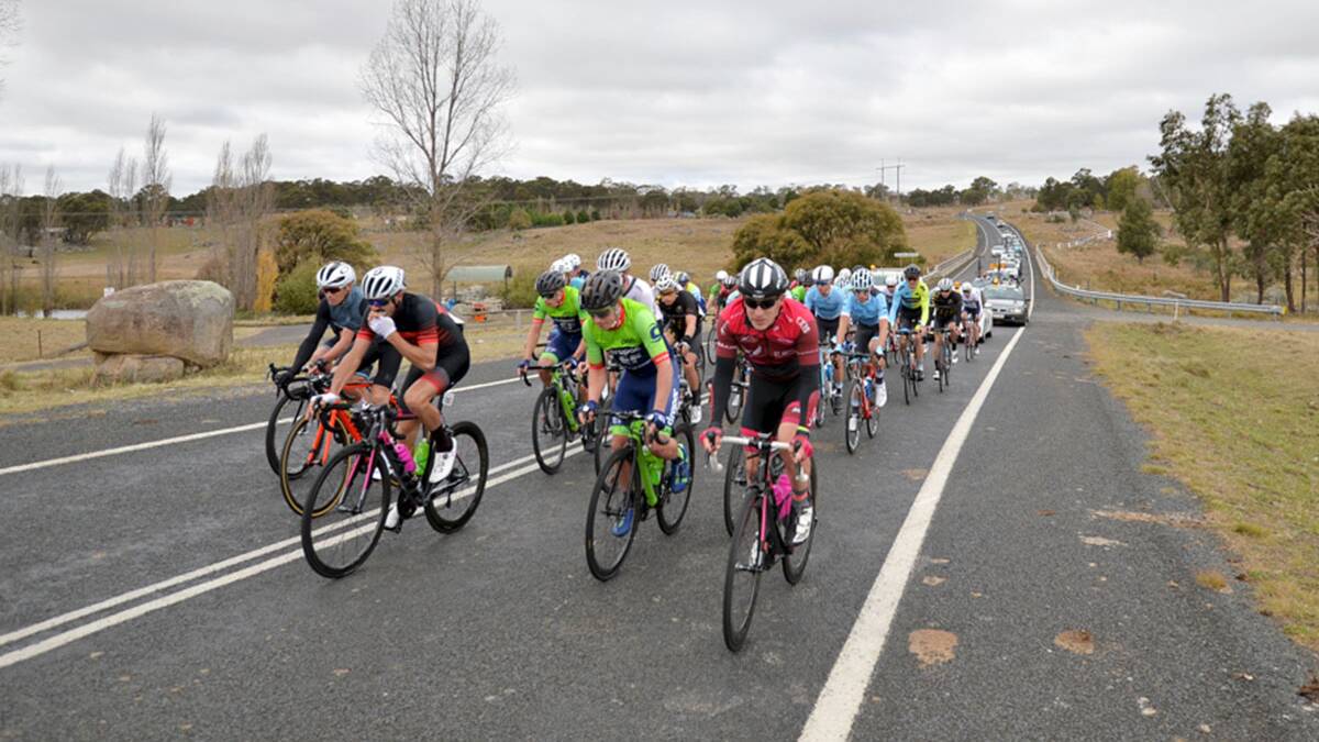 Grafton to Inverell: A St George Continental rider leads the chasing peloton on the winding Grafton to Inverell race route. Picture: Veloshotz/Bruce Wilson