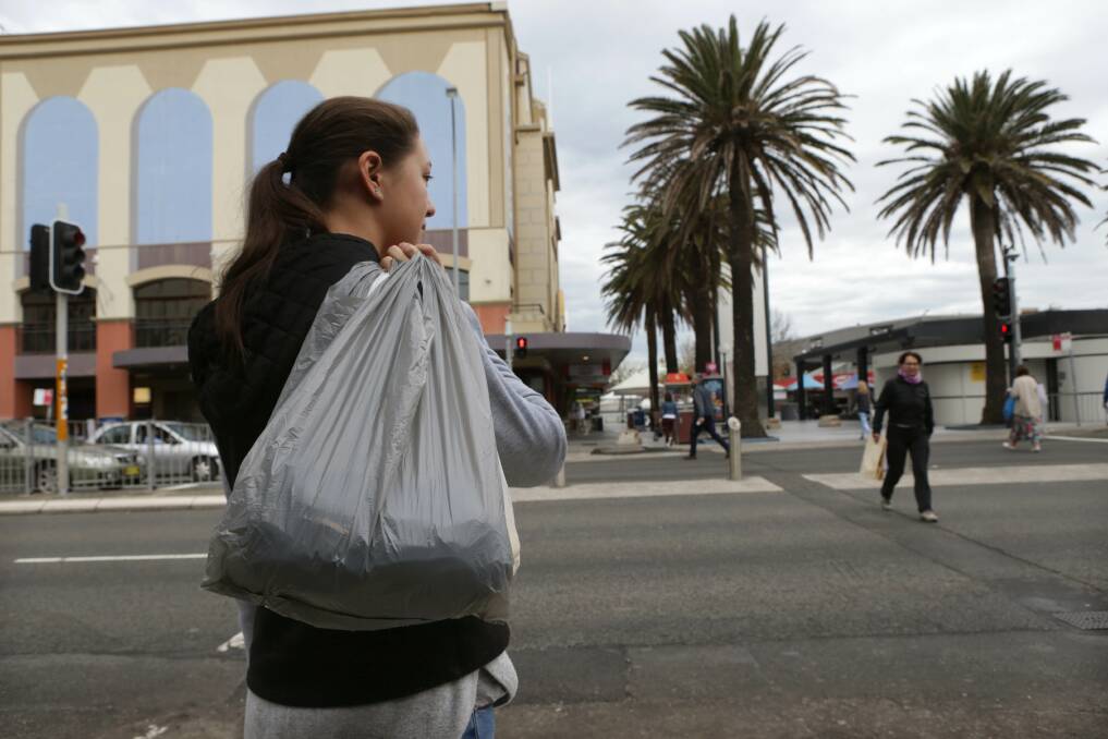 Shopping bags : 78 per cent of Cronulla survey participants said they would support a ban on single use plastic bags. Picture John Veage