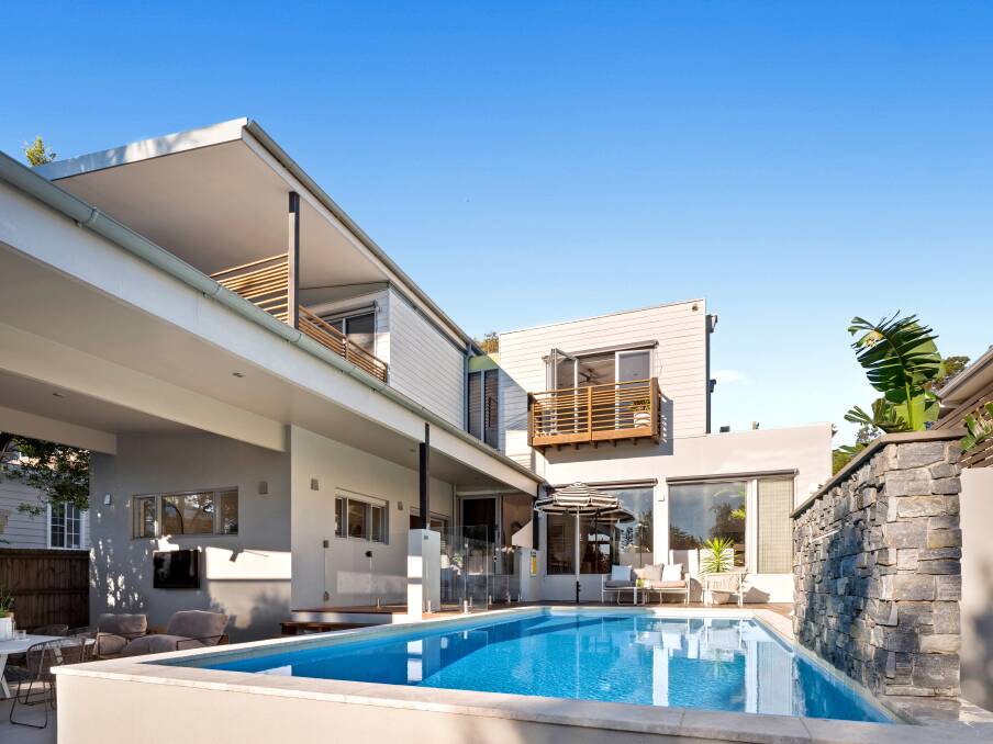Luxury reno to large home in Caringbah South
