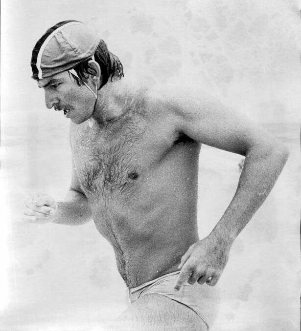 John Holt competing at Coogee in January, 1976. Picture: Keith Edward/Fairfax Media