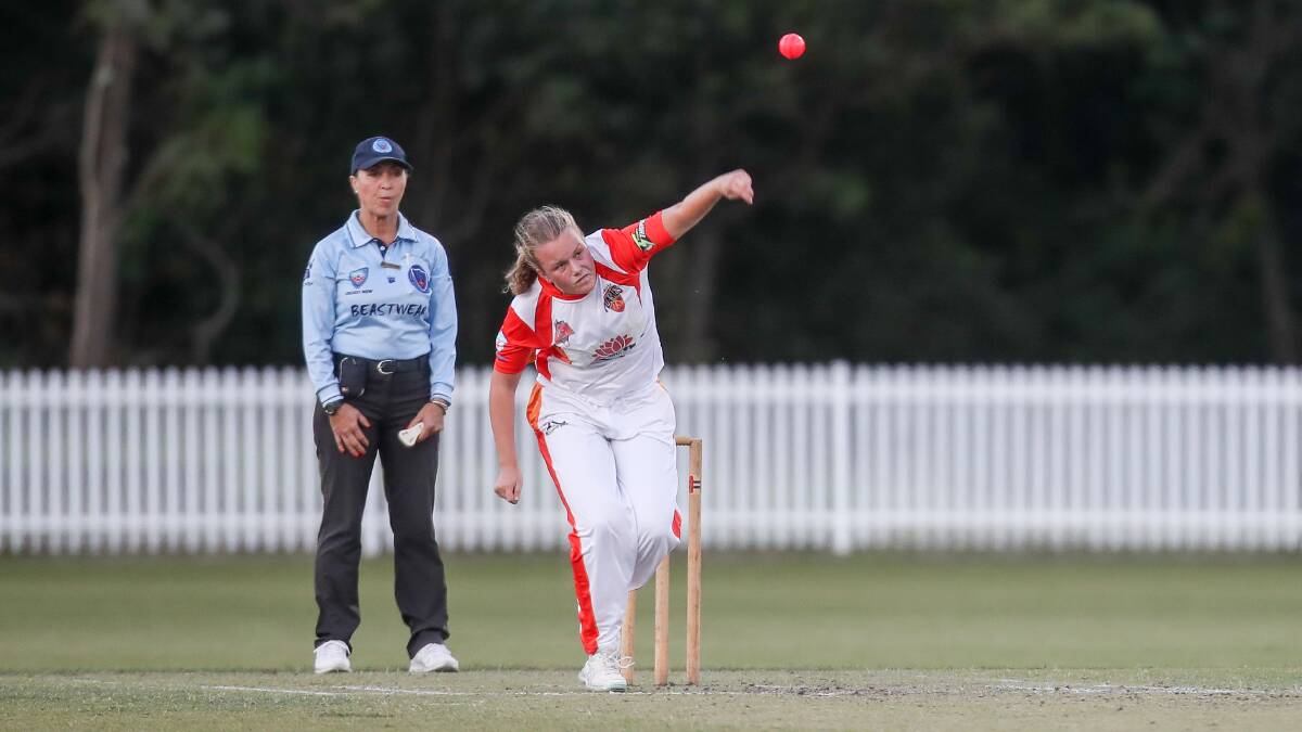 Chosen: Naomi Woods, playing in the Women's Regional Bash competition, has been chosen in a Sydney Thunder XI. Picture: Adam McLean