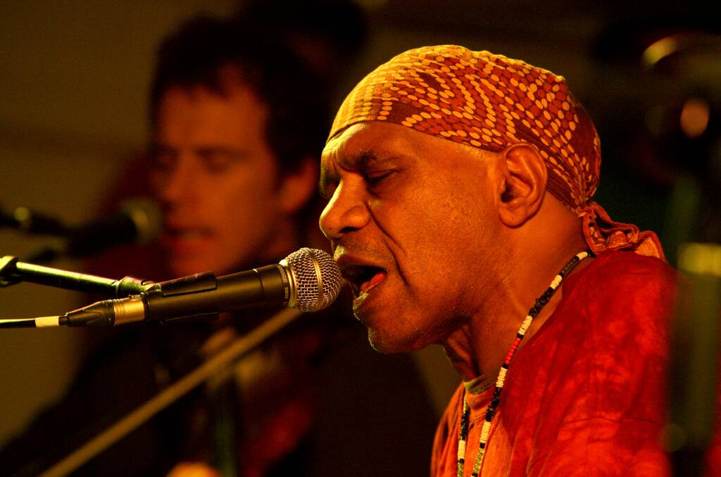Archie Roach performs at St Brigids Hall, Crossley in 2009.