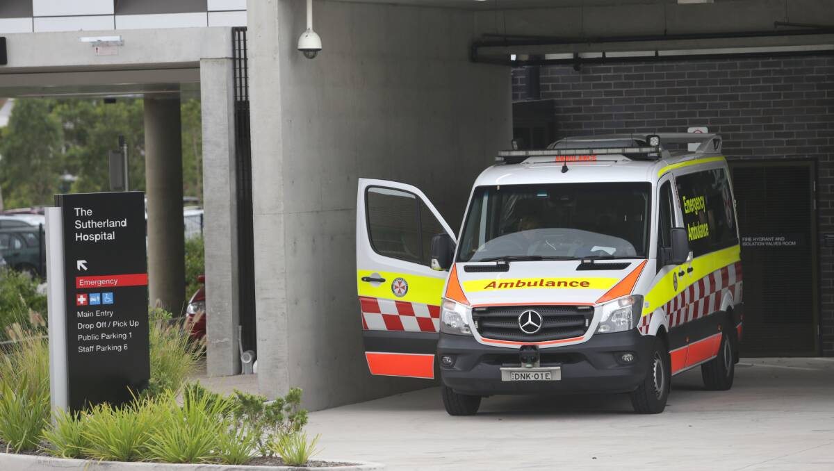 Australian Paramedics Association slams NSW Health for