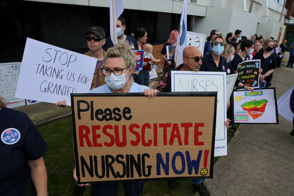 St George and Sutherland hospital branch union member take industrial action on September 1. Pictures by John Veage