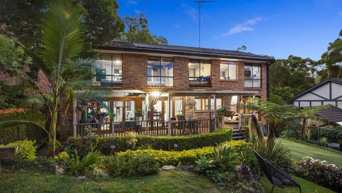 The five-bedroom home of Craig Kelly and his wife Vicki, which was sold at auction. Picture: Oz Combined Realty