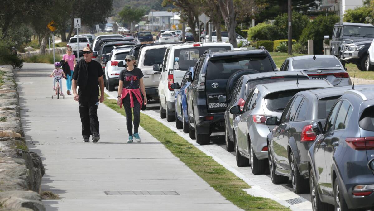 'Greater analysis needed': Traffic and parking has been an increasing problem by the seaside at Kurnell, particularly on weekends and during holiday periods. Picture: John Veage
