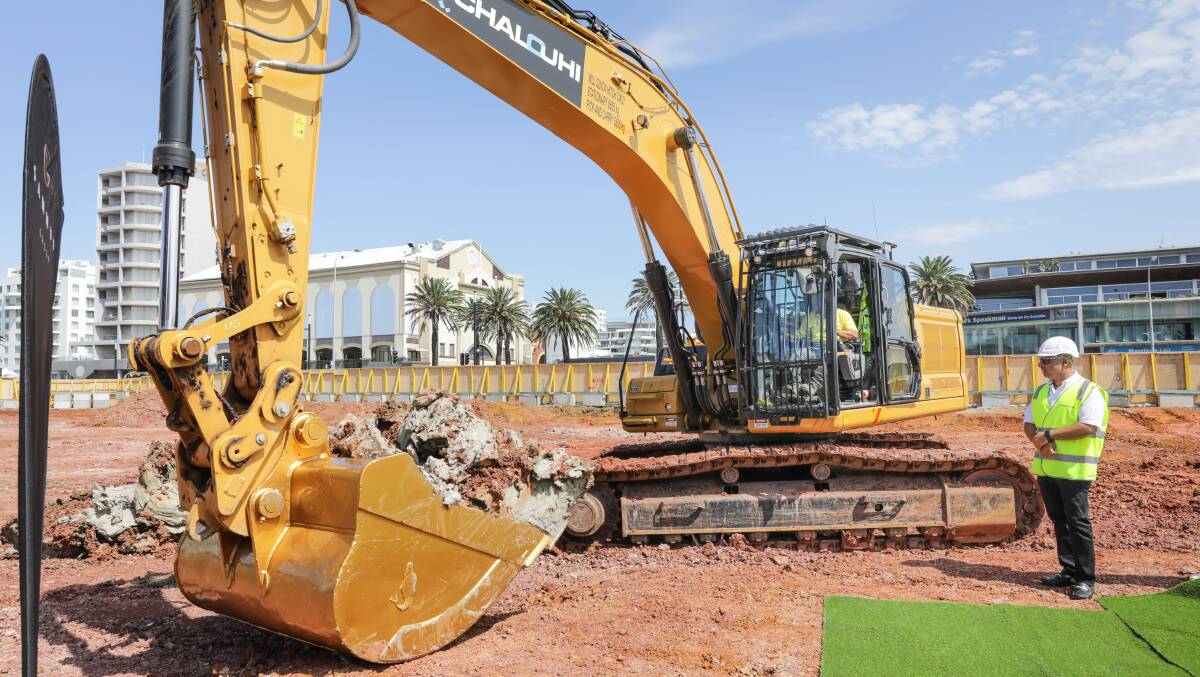 Official start of construction on the Vue development at Cronulla. Picture by John Veage