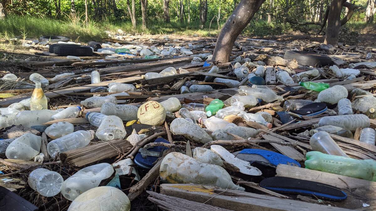 Plastic pollution at Towra Point. Picture: Sarah-Jo Lobwein, SO SHIRE