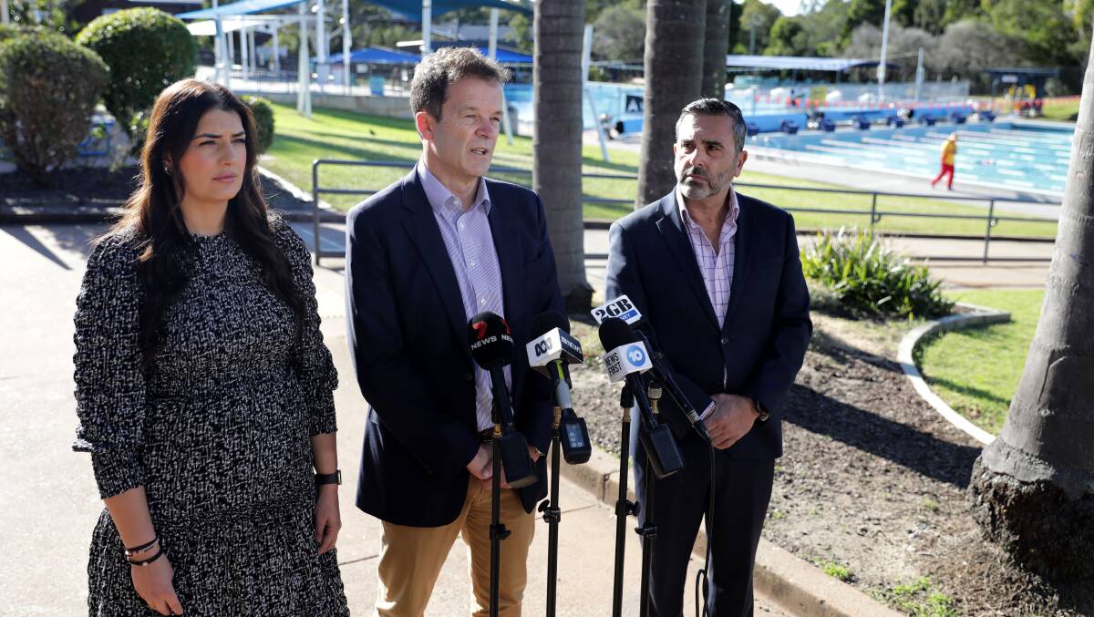 Eleni Petinos, Mark Speakman and mayor Carmelo Pesce at a media conference at Sutherland Leisure centre on government cuts on Active Kids, Creative Kids and First Lap vouchers. Picture by John Veage 