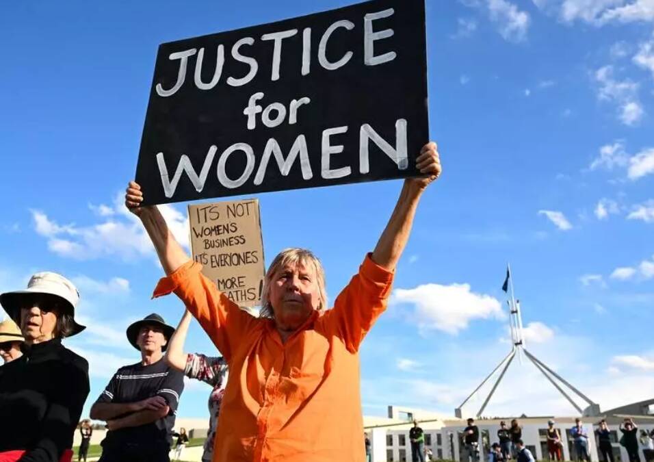 Rally against domestic violence. Picture by Lukas Coch/AAP