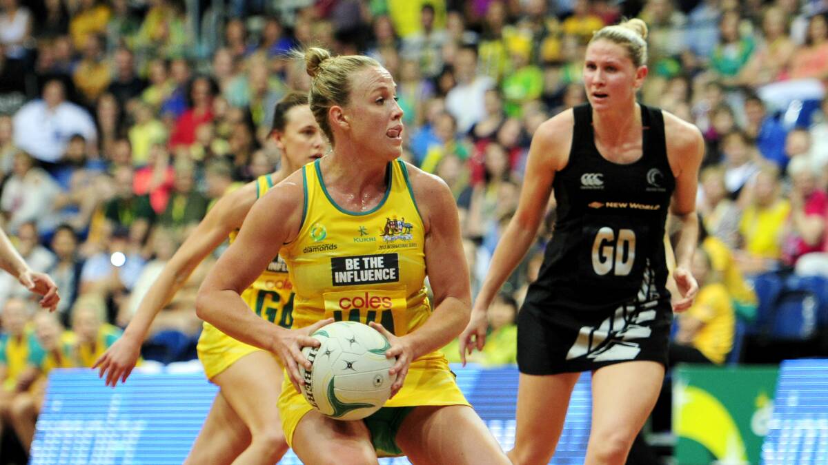 Kim Green and Silver Ferns captain Casey Kopua in action in 2013. Picture: Jay Cronan / ACM