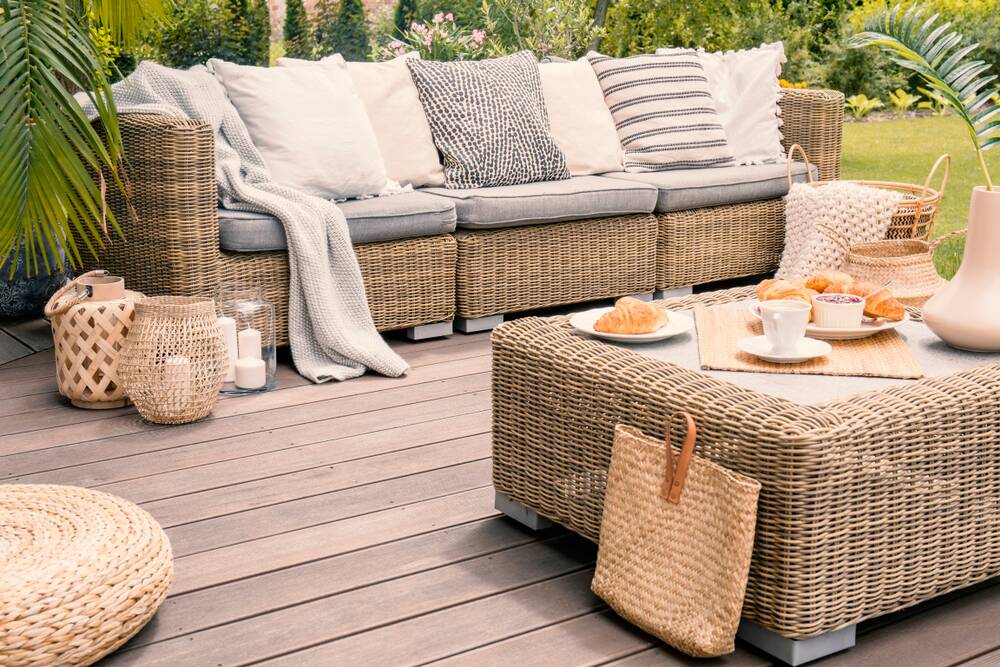 How to create an outdoor entertainment space to enjoy year round