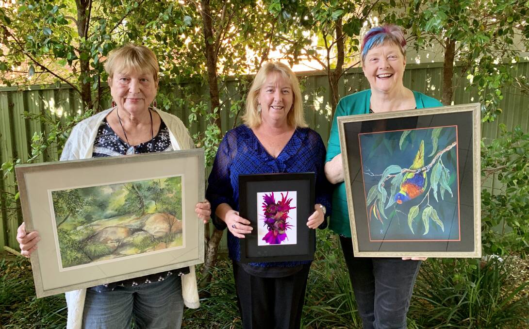 "Bloody good": Artists Helen Dubrovich, Denise Kassis and Geraldine Taylor have donated paintings to raise funds for Response For Life Ltd.