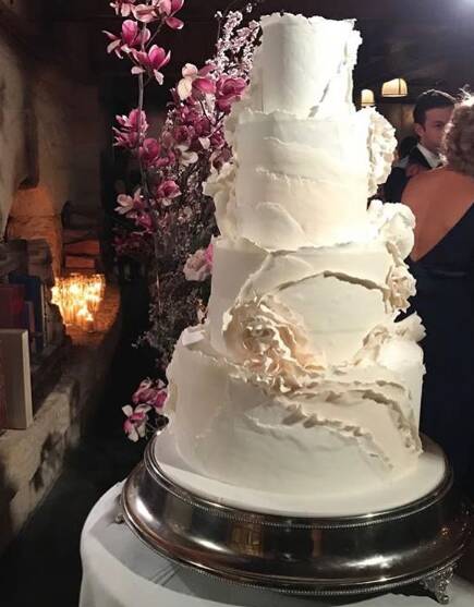 The cake at the wedding of Steve Smith and Dani Willis.