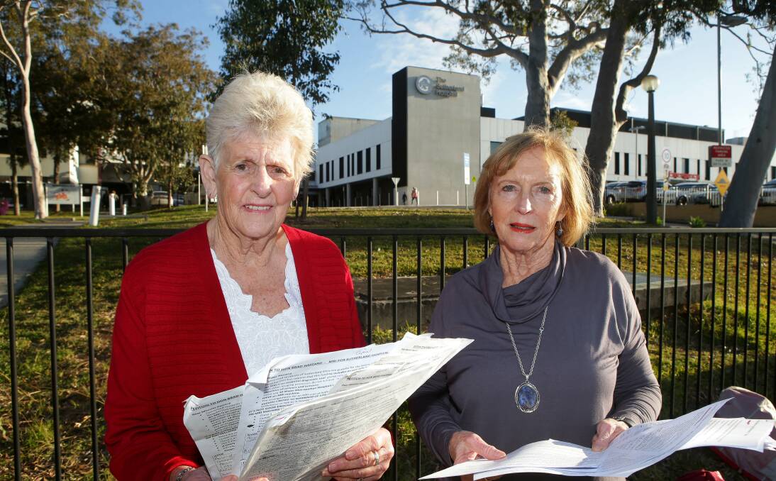 MRI scanner for Sutherland Hospital: Sandra Hudson (left) and Marilyn Urch with the petition they are gathering. Picture: John Veage