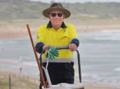Council employee Glen Cooper has been presented with a Rotary "Pride of Workmanship Award" for his daily cleaning work along the oceanfront from North Cronulla to Wanda. Picture: John Veage