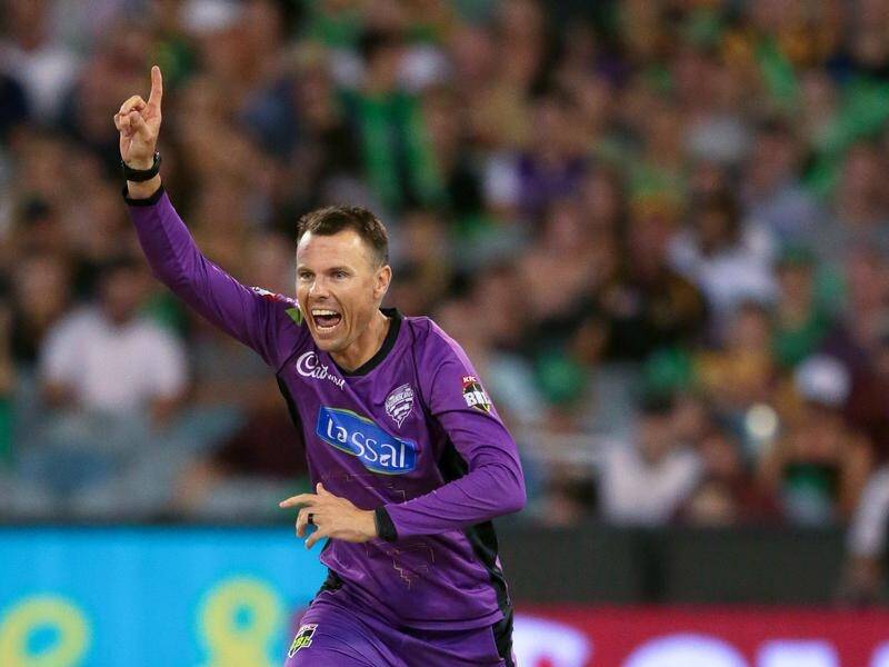 Hurricanes spinner Johan Botha has made a shock retirement announcement ahead of the BBL finals.