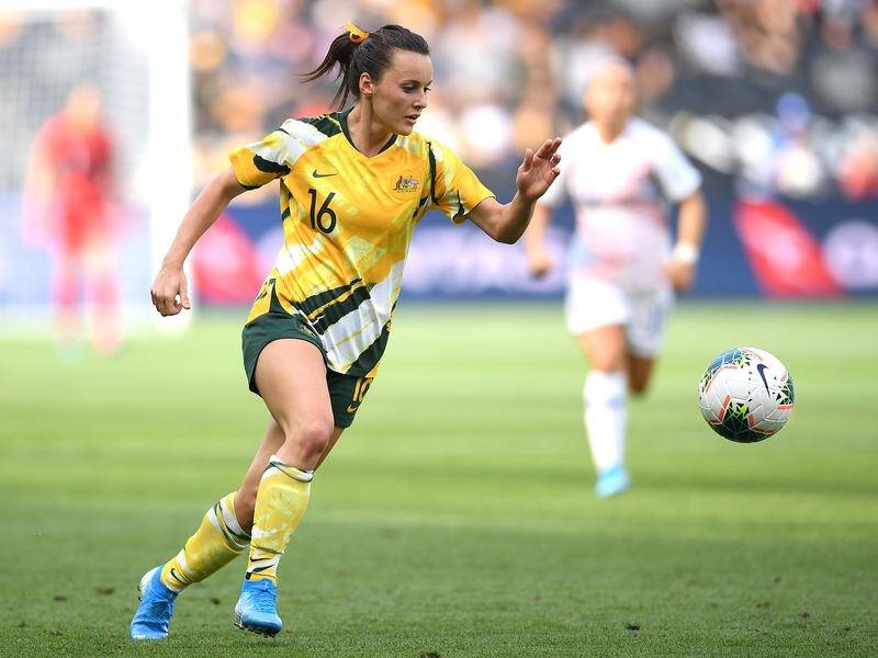 Hayley Raso will join Australian teammate Sam Kerr in England's FA Women's Super League.